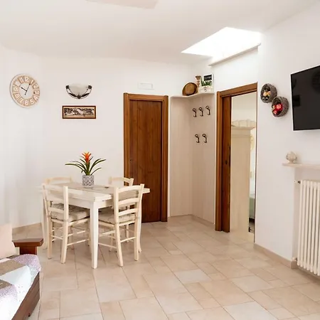 Dimora Aia Piccola * 阿尔贝罗贝洛