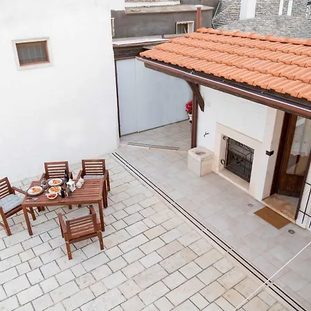Holiday home Dimora Aia Piccola